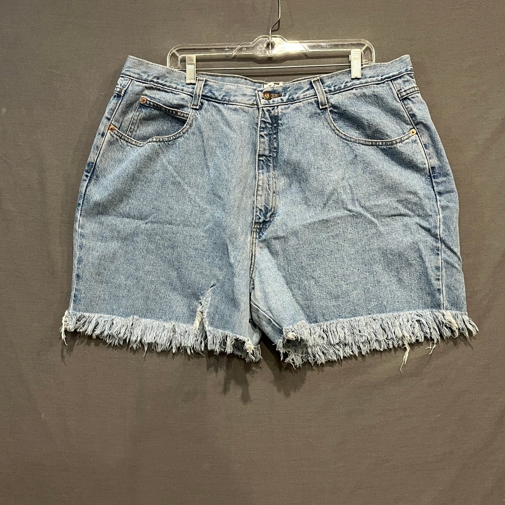 Venezia Denim Shorts Womens 22 Light Wash Frayed Hem High Waist Vintage Cut 3751